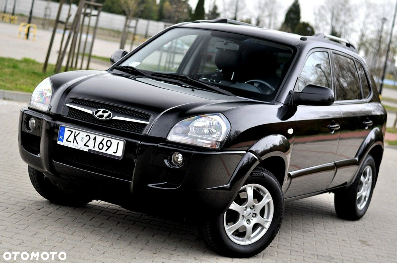 Hyundai Tucson 2.0 Active / Style - 25