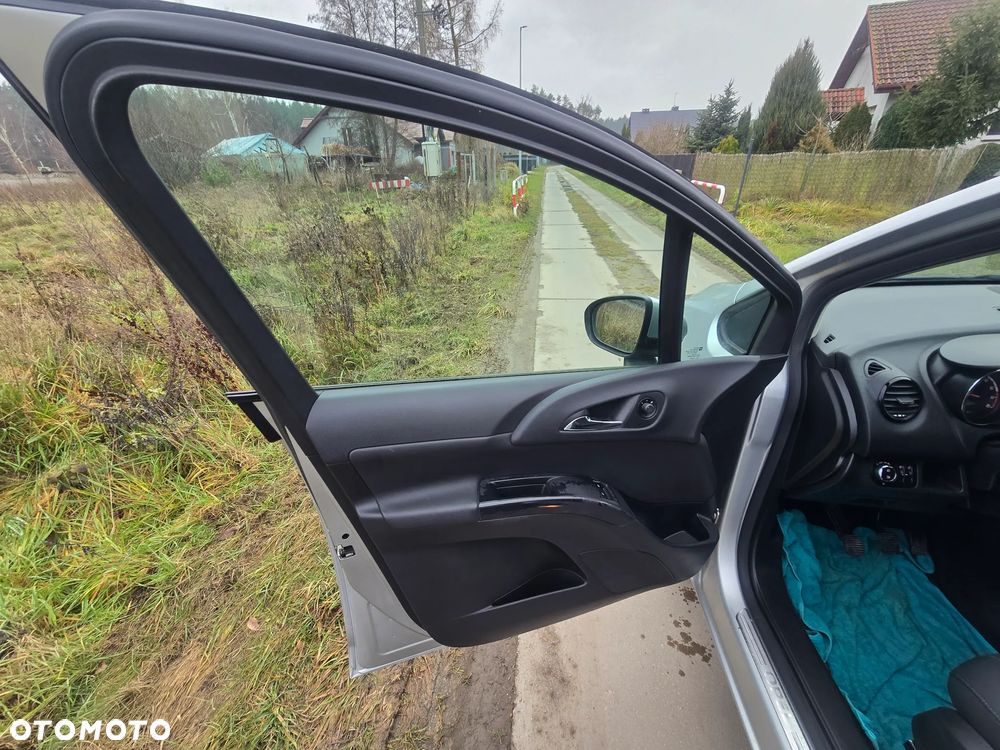 Opel Meriva 1.4 150 Jahre - 22