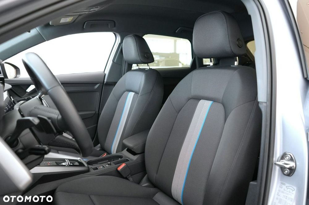 Audi A3 Sportback - 13