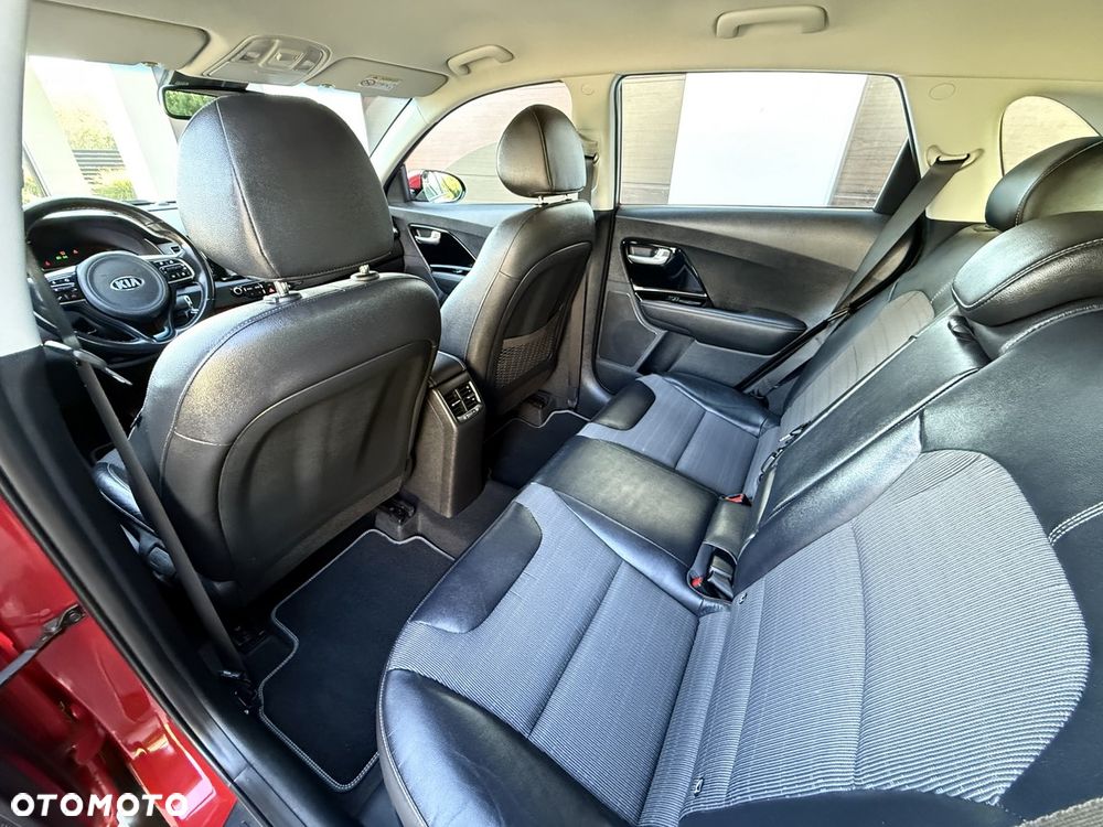 Kia Niro 1.6 GDI HEV 2WD OPF Spirit - 17