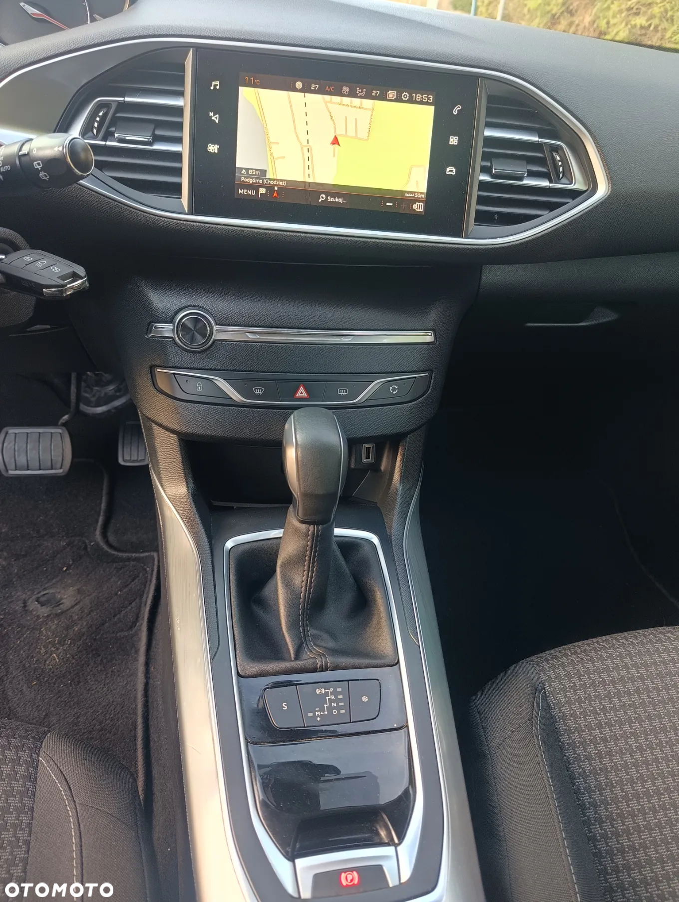 Peugeot 308 1.5 BlueHDi Allure S&S EAT6 - 15