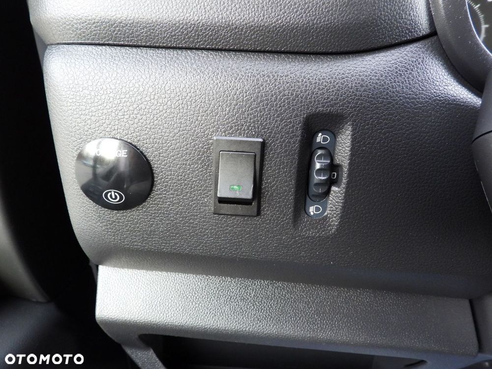 Renault MASTER PLANDEKA 10 PALET WEBASTO TEMPOMAT LEDY PNEUMATYKA KLIMATYZACJA  165KM - 29