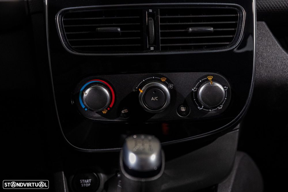 Renault Clio Sport Tourer 1.5 dCi Limited - 17