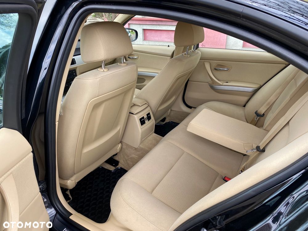 BMW Seria 3 320d - 20