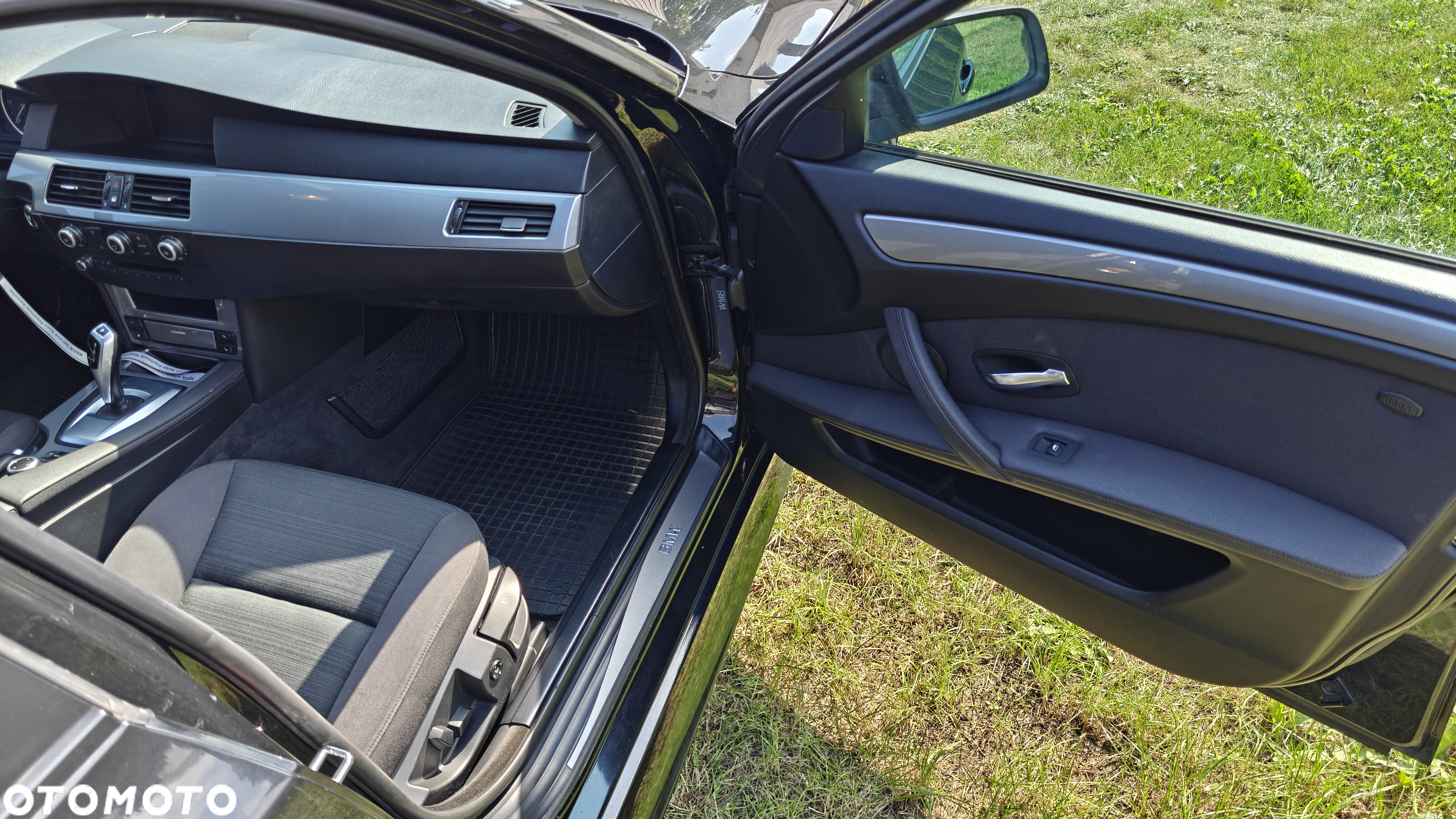 BMW Seria 5 520d Touring - 12