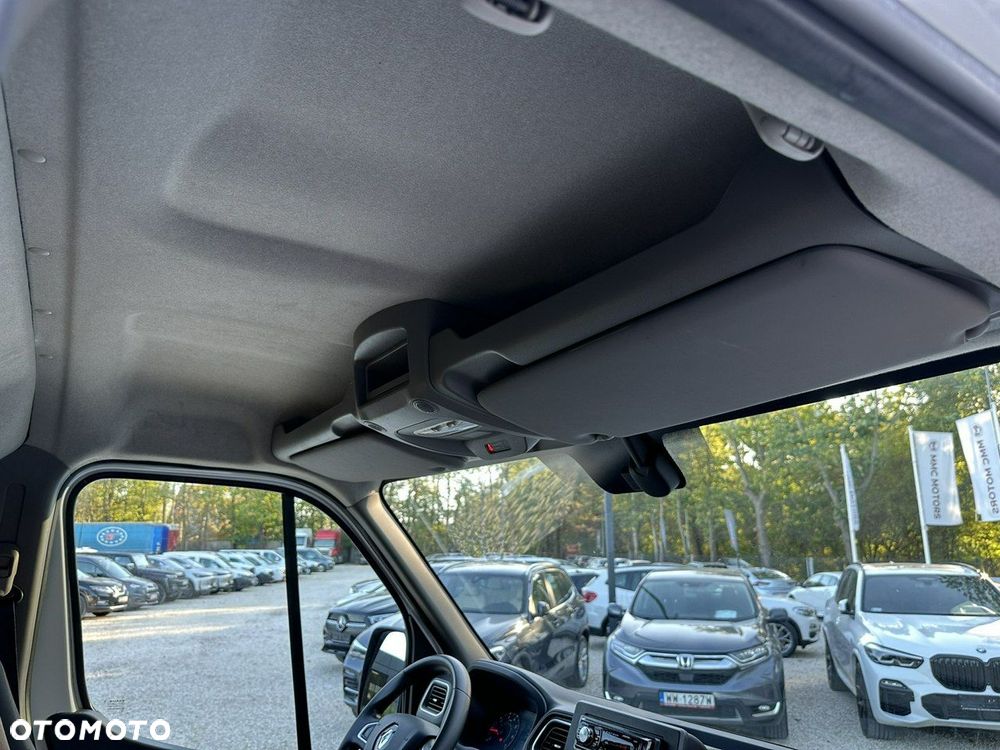 Renault Master - 25