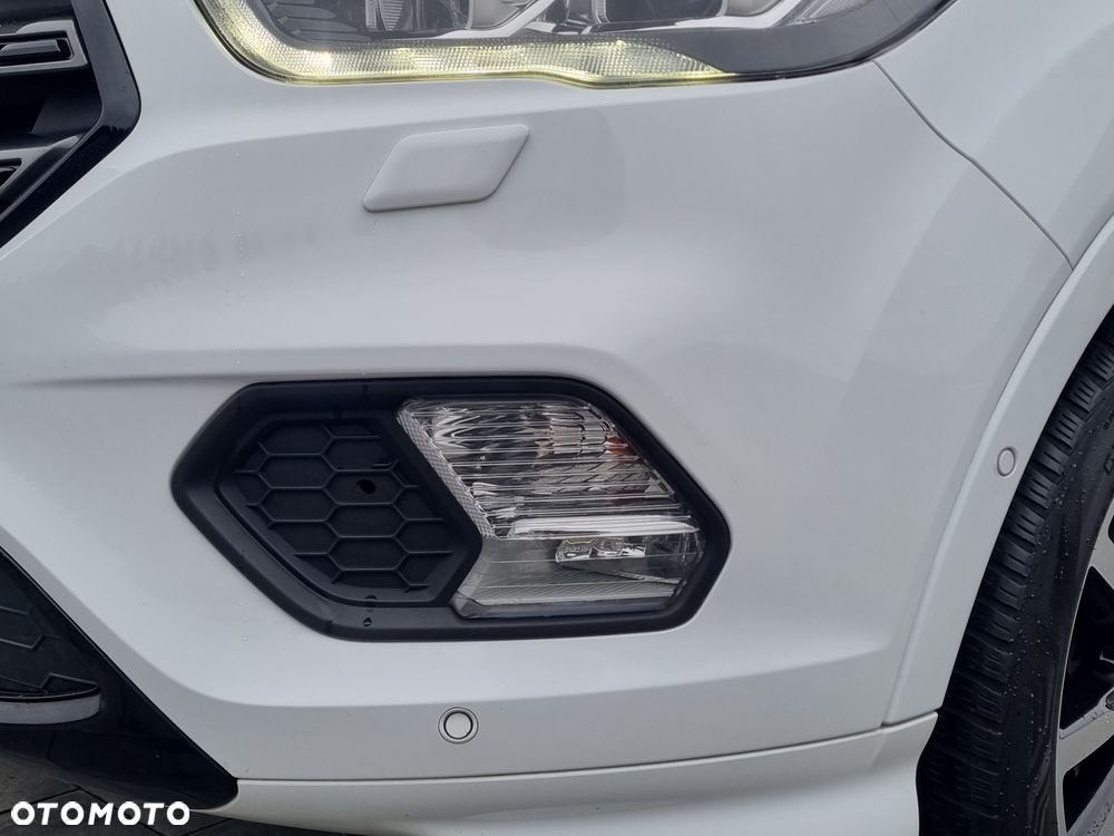 Ford Kuga 2.0 TDCi 4x2 ST-Line - 10