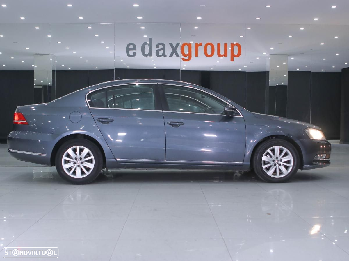 VW Passat - 2
