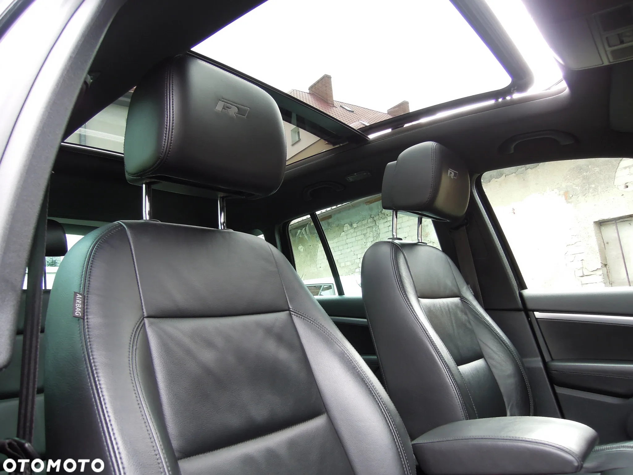 Volkswagen Tiguan 2.0 TDI 4Mot Perfectline R-Style - 7
