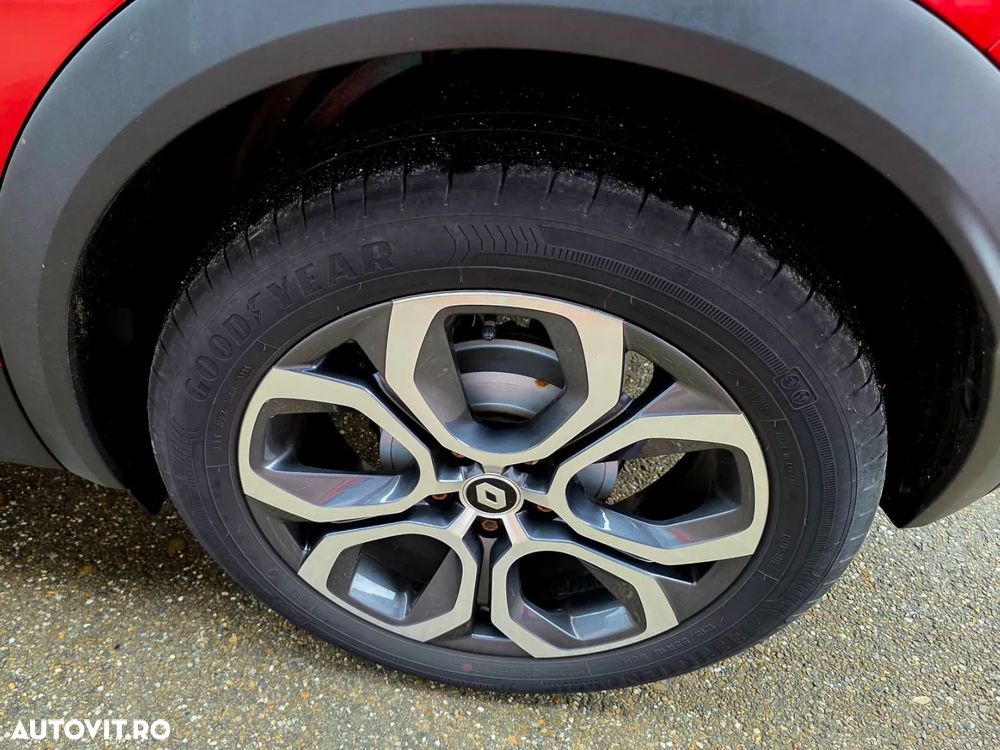Renault Captur - 31