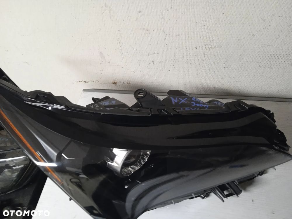 REFLEKTOR LEXUS NX 200T/300H LIFT 17- - 4