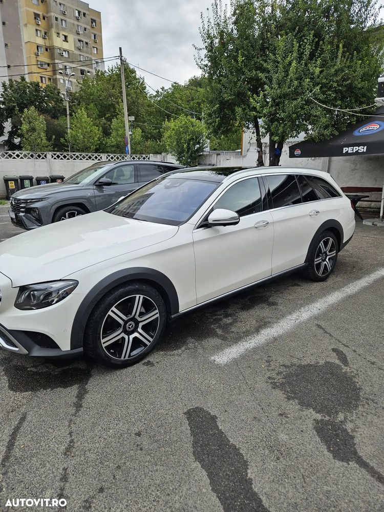 Mercedes-Benz E - 1
