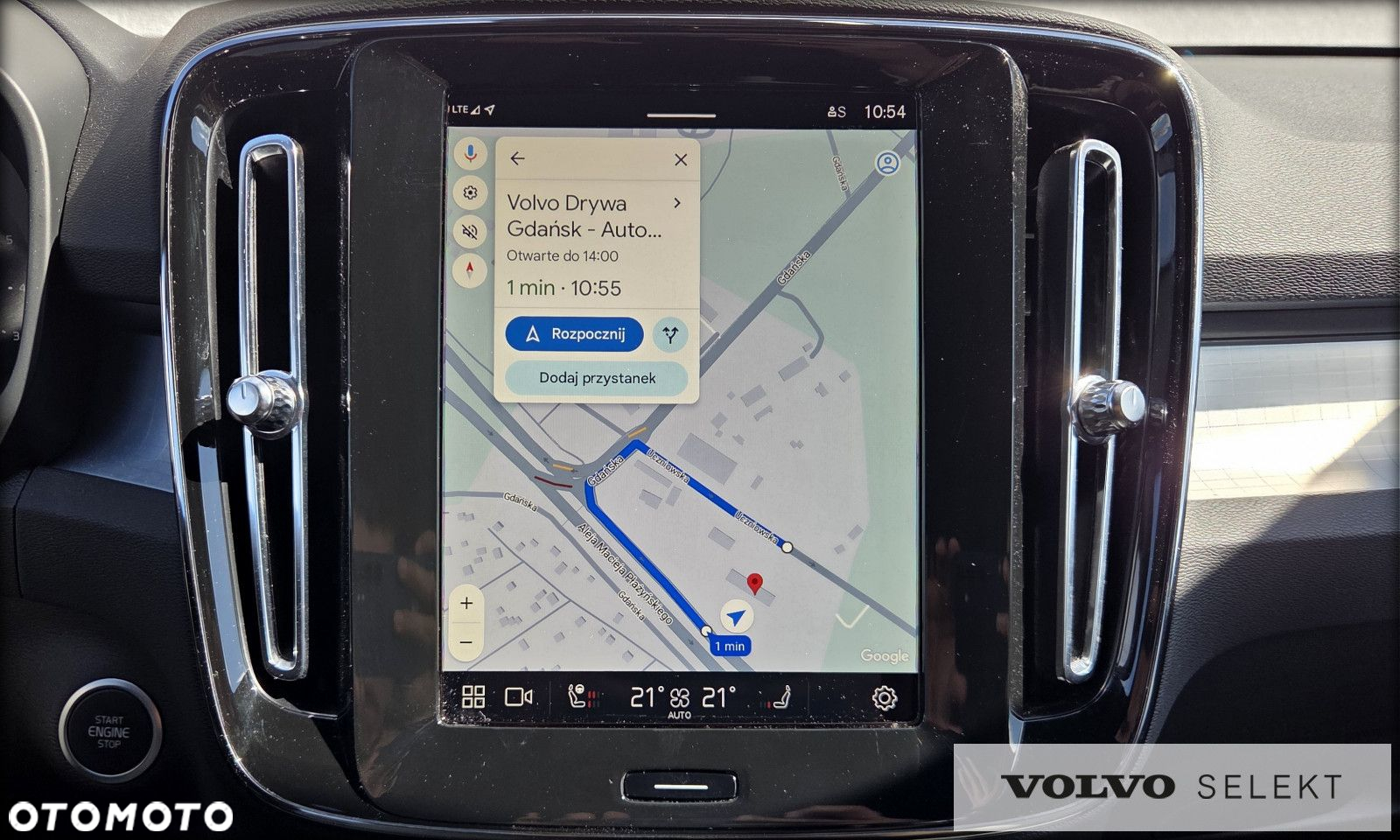 Volvo XC 40 B3 Plus Dark - 23