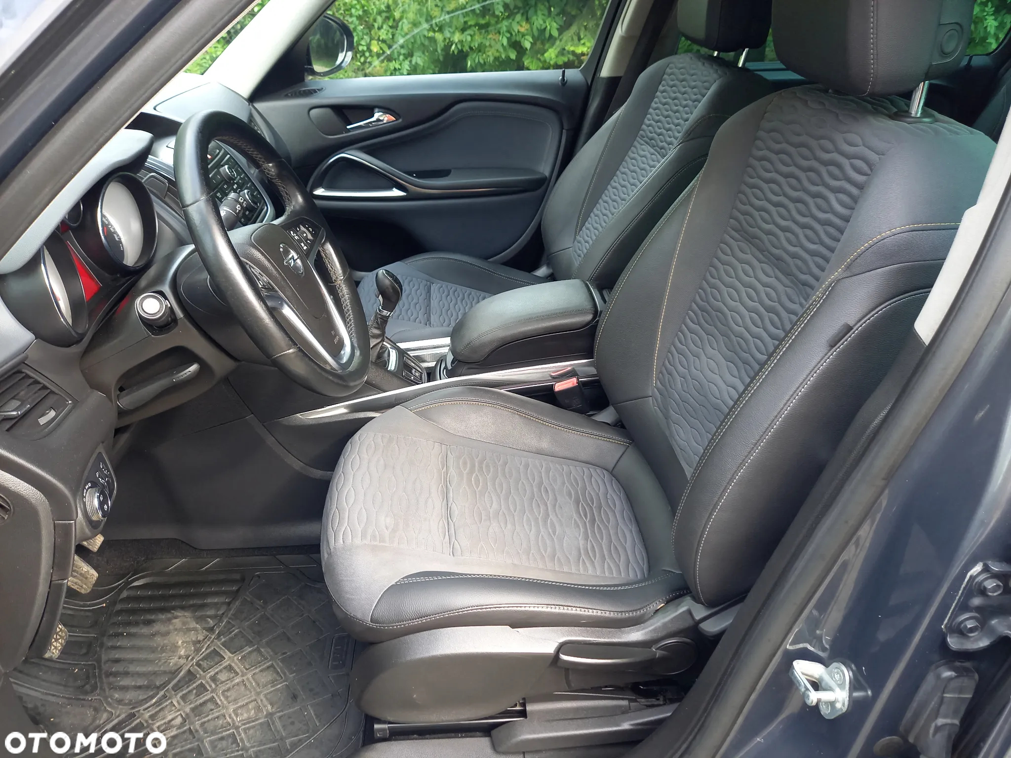 Opel Zafira - 24
