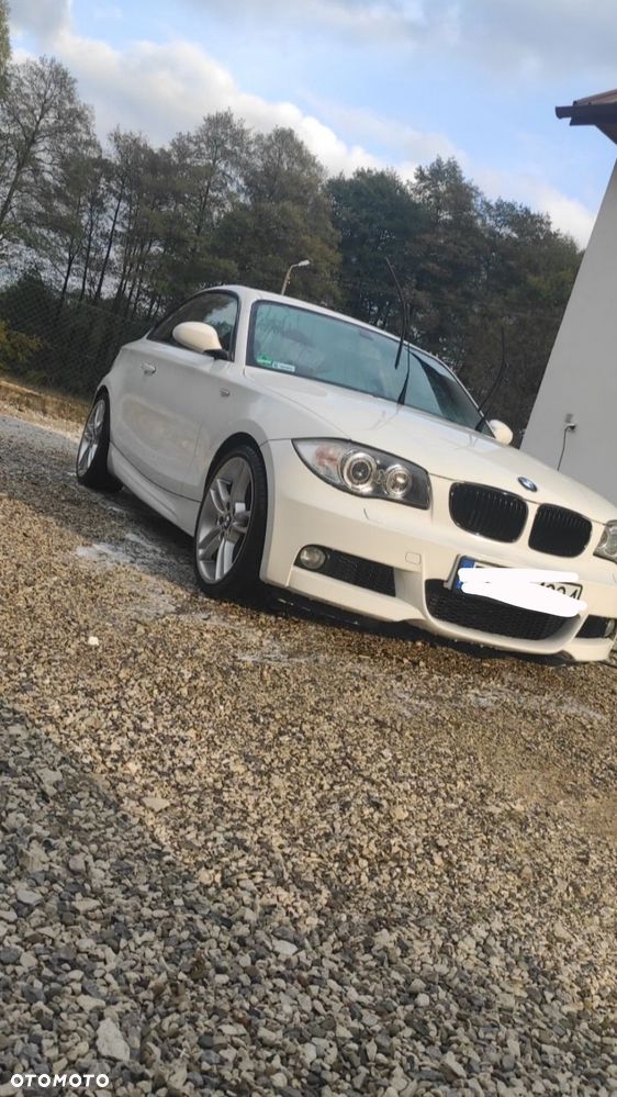 BMW Seria 1 123d - 10