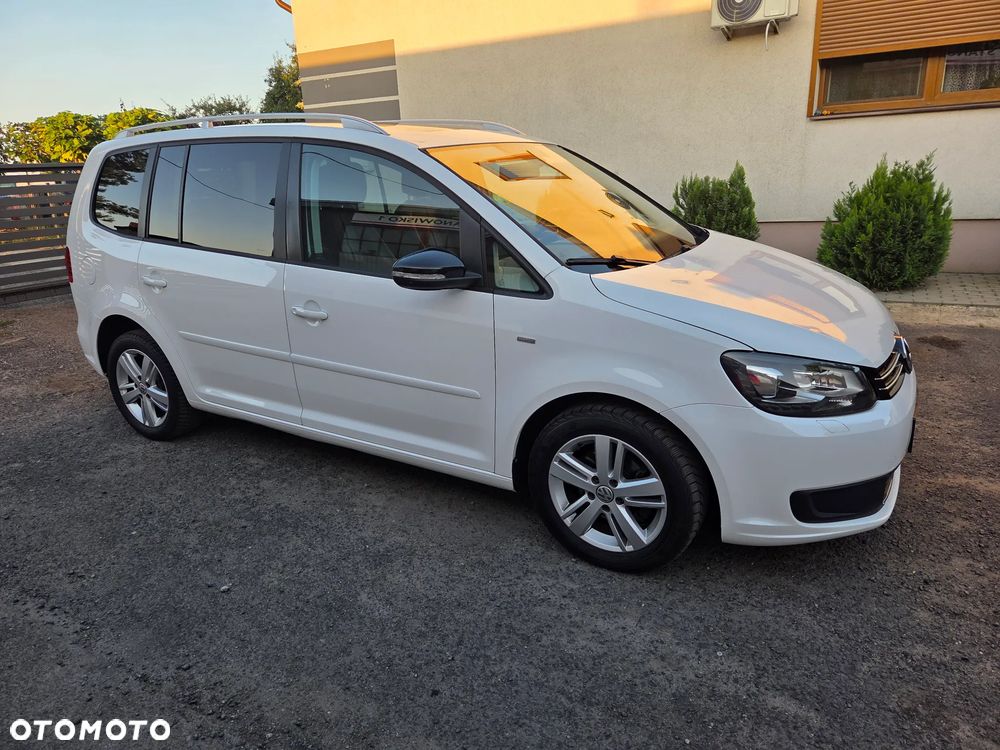 Volkswagen Touran 1.6 TDI DPF DSG MATCH - 11