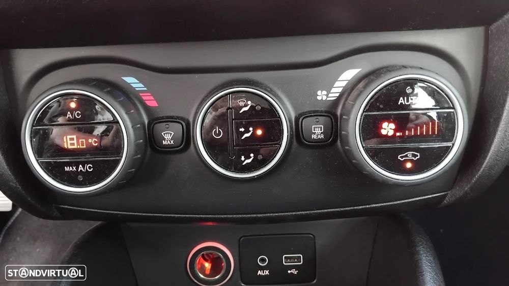 Fiat Tipo Station Wagon 1.3 M-Jet Lounge - 12