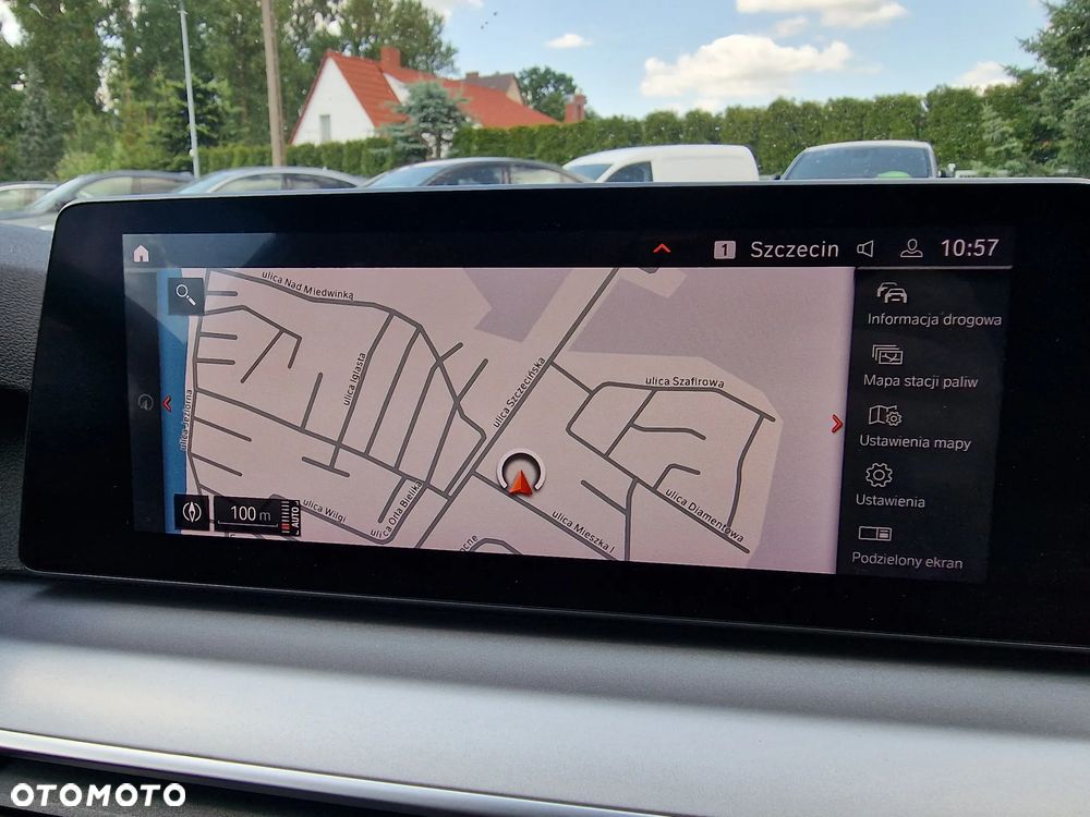 BMW Seria 5 518d - 25