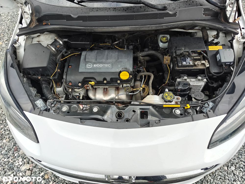 Opel Corsa 1.2 16V Enjoy - 18