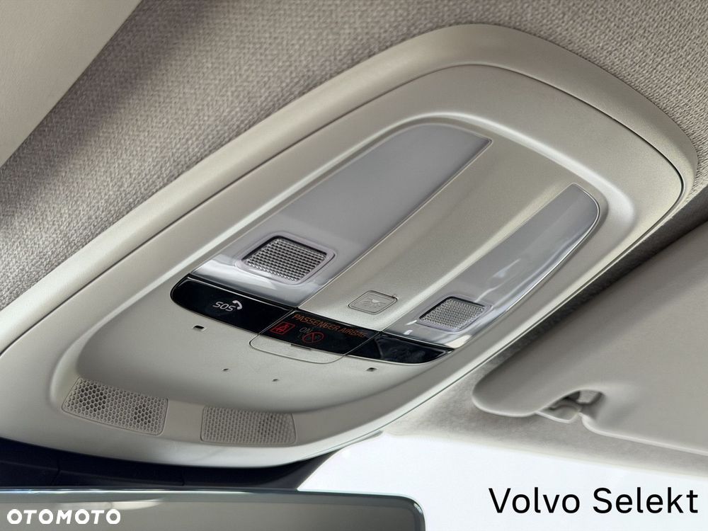 Volvo XC 40 - 31