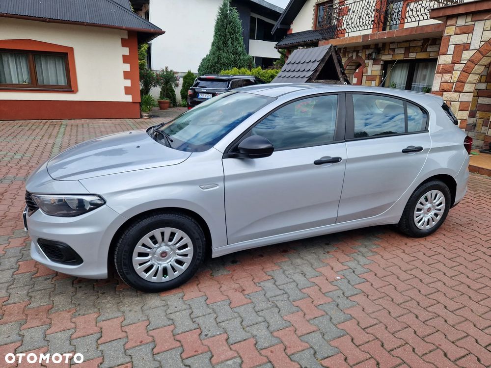 Fiat Tipo 1.4 T-Jet 16v Easy - 28