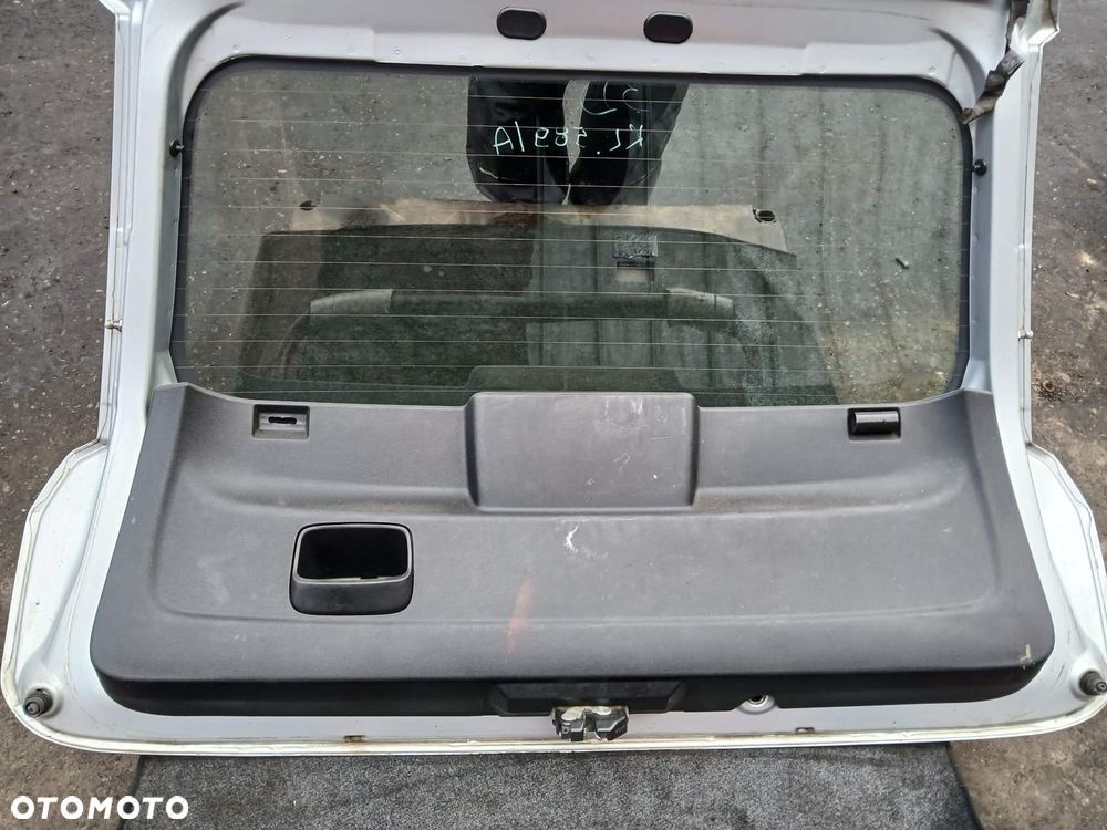 Fiat Grande Punto klapa bagażnika 3D kod lakieru 589/A - 5