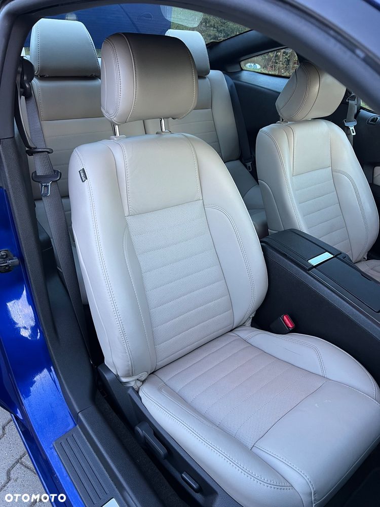 Ford Mustang 3.7 V6 Premium - 18