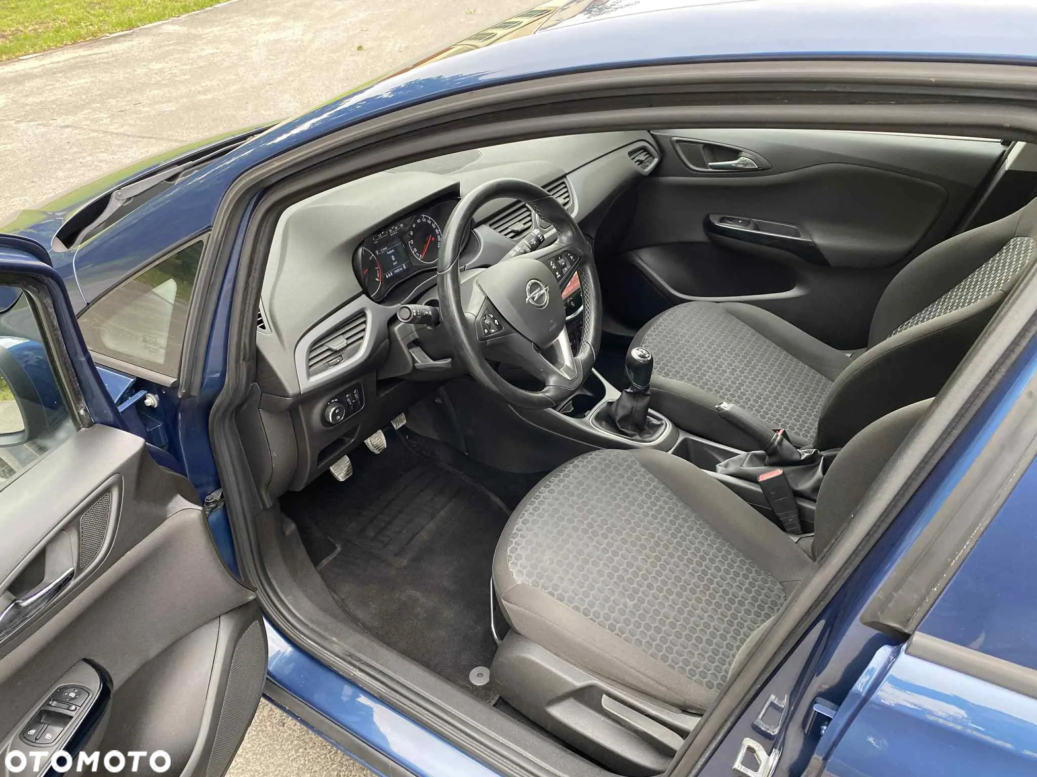 Opel Corsa 1.4 Cosmo - 17
