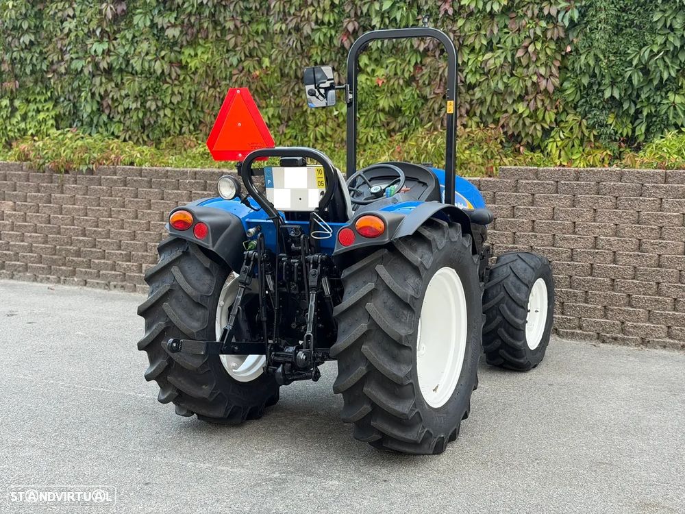 New Holland T3030 4RM - 4