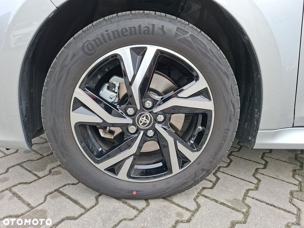 Toyota Yaris Hybrid 1.5 Style - 19