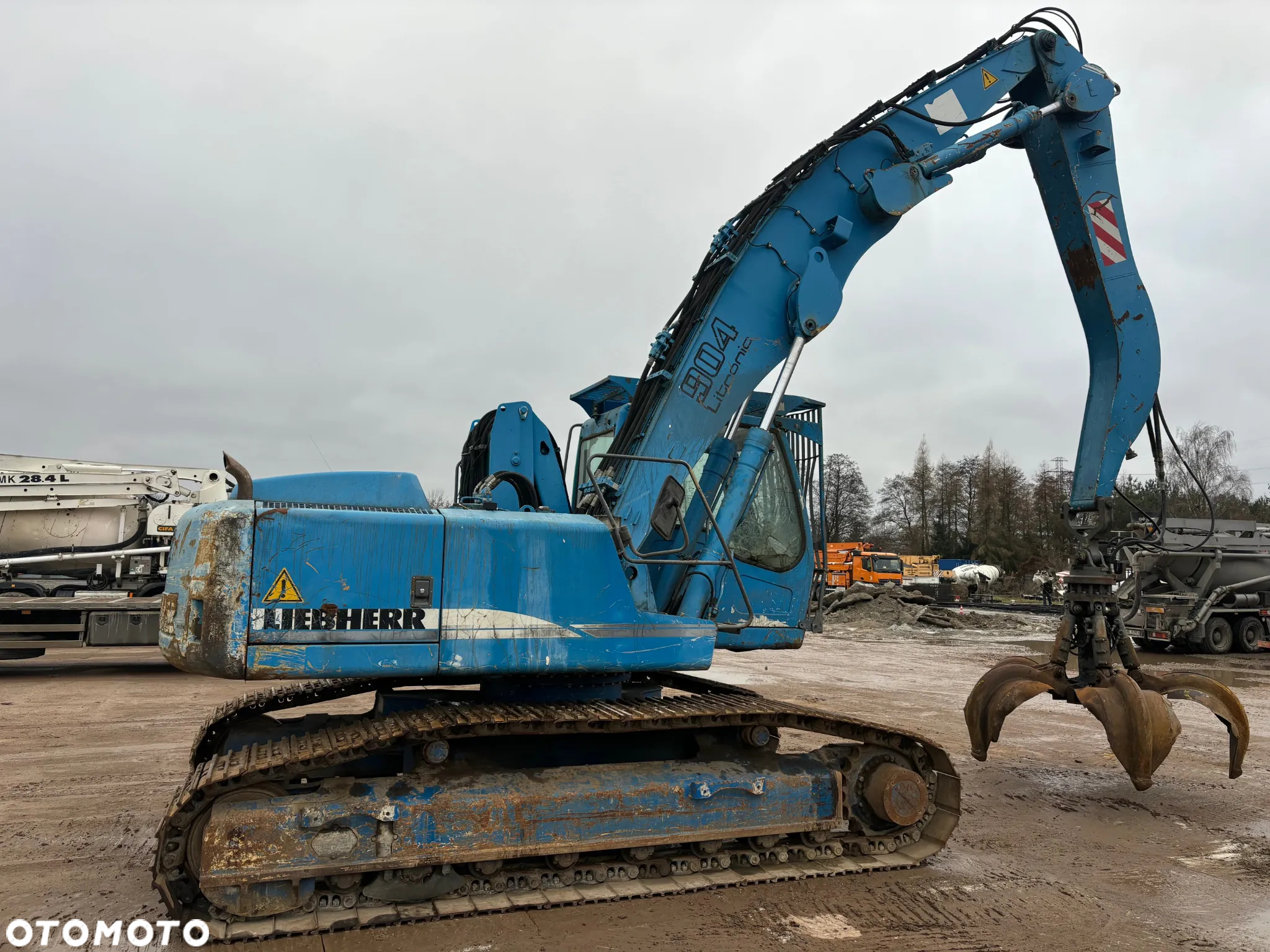 Liebherr R904C / Do złomu / Przeładunkowa / Chwytak /Podnoszona Kabina / - 6