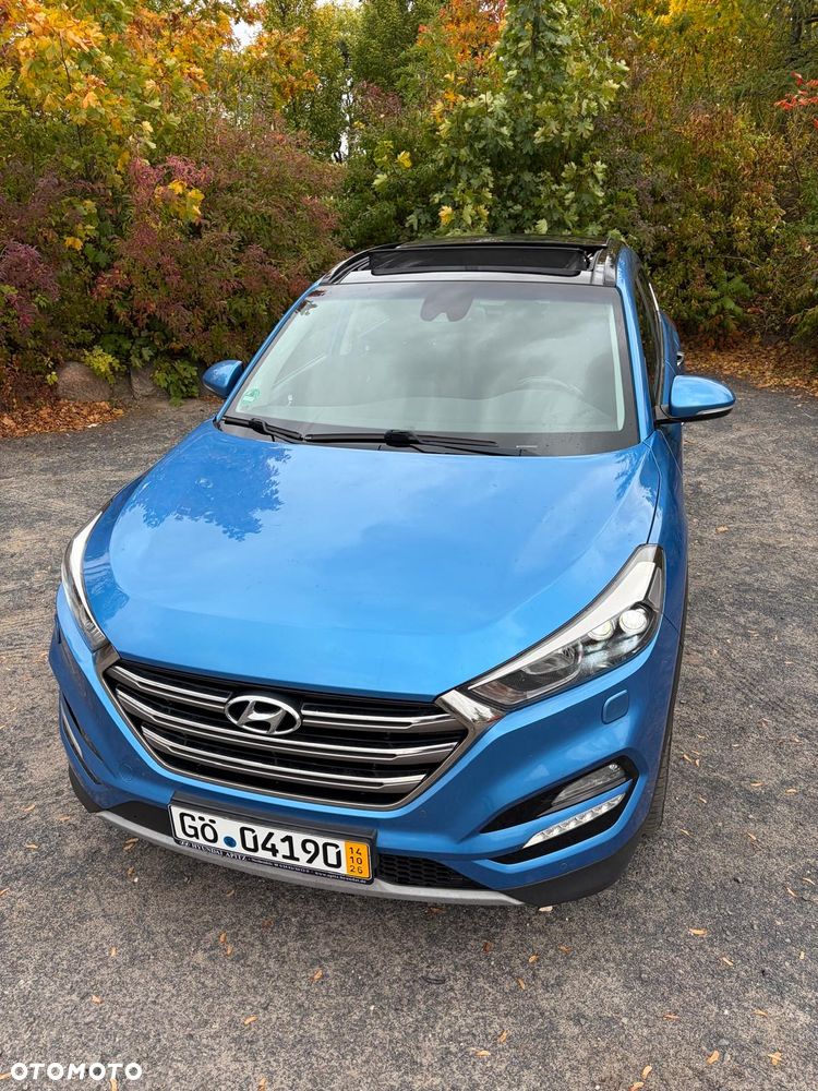 Hyundai Tucson 2.0 CRDI 4WD Automatik Premium - 22