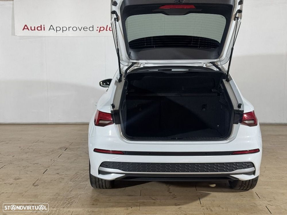 Audi A3 Sportback 30 TFSI Advanced S tronic - 5