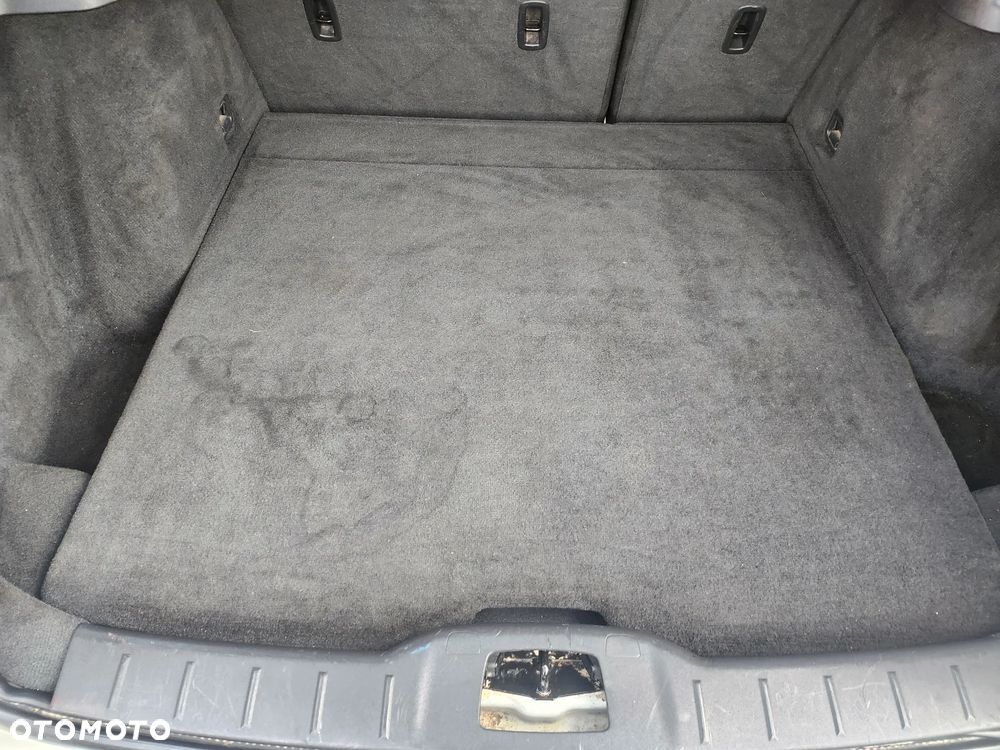 Volvo V50 - 9