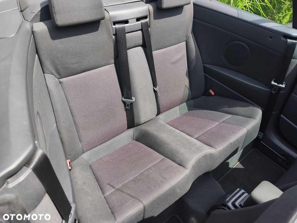 Opel Astra 1.8 Cosmo - 17