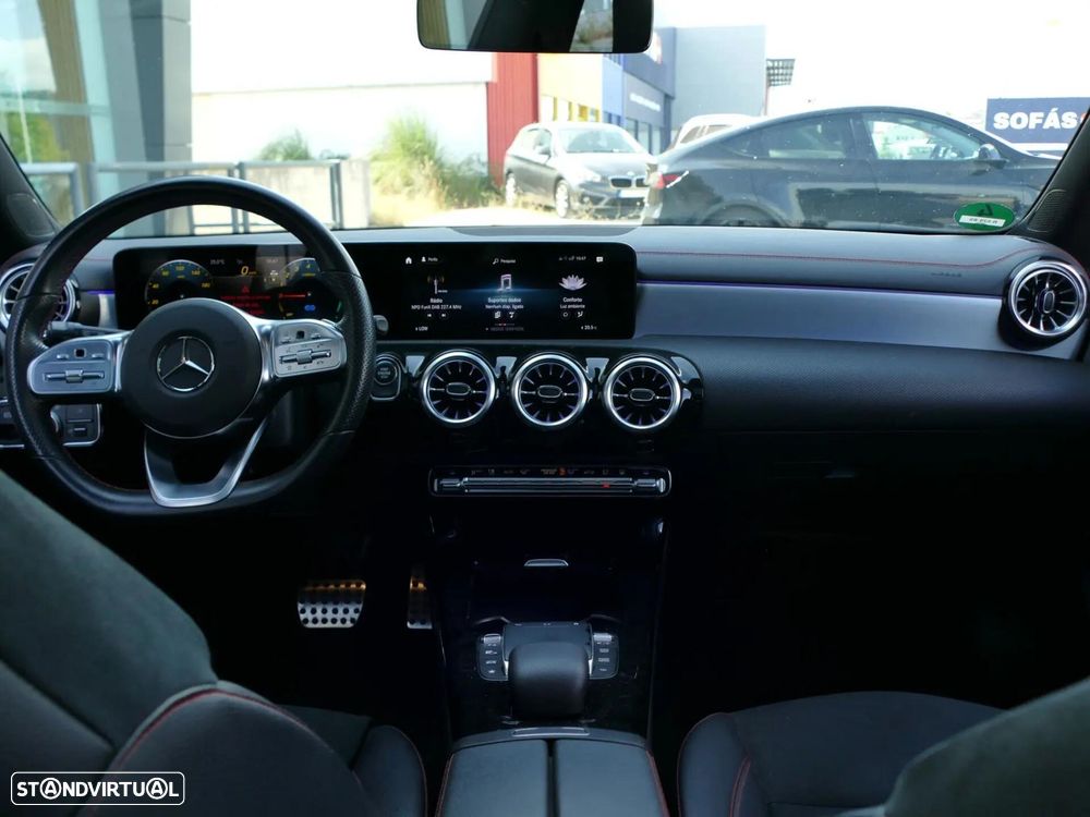Mercedes-Benz CLA 250 e Shooting Brake AMG Line - 42