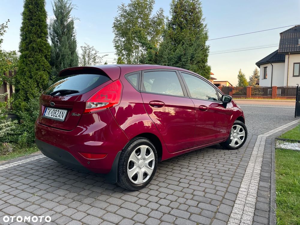 Ford Fiesta 1.25 Trend - 27