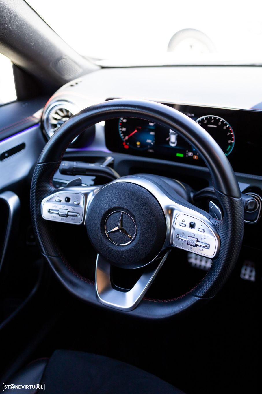 Mercedes-Benz CLA 250 e AMG Line - 39