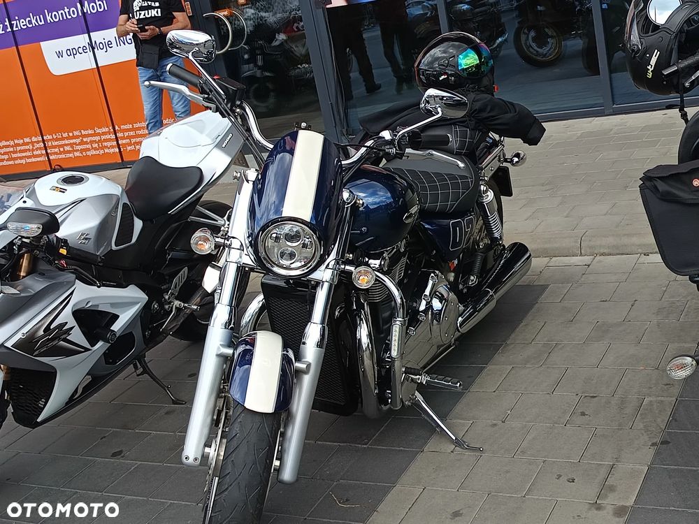 Triumph Thunderbird - 12