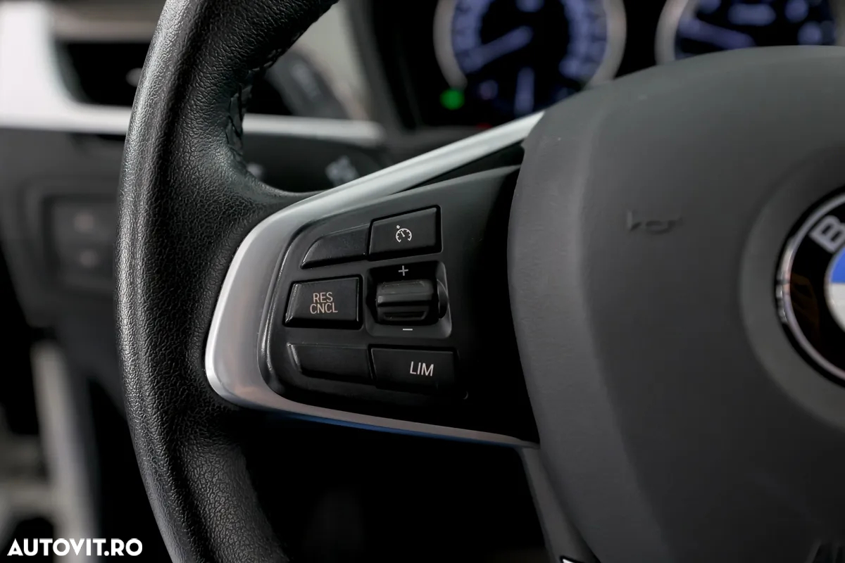 BMW X1 sDrive18i Aut. xLine - 21