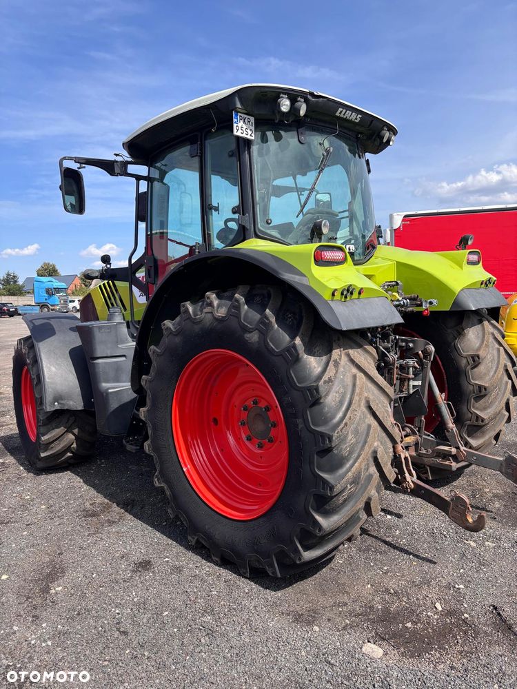 Claas Arion 650 CEBIS  Przedni TUZ WOM I Amortyzowana przednia Oś Pneumatyka - 4