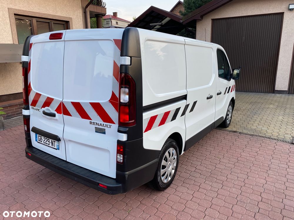 Renault TRAFIC L1 H1  120 koni 2.0 dci - 6