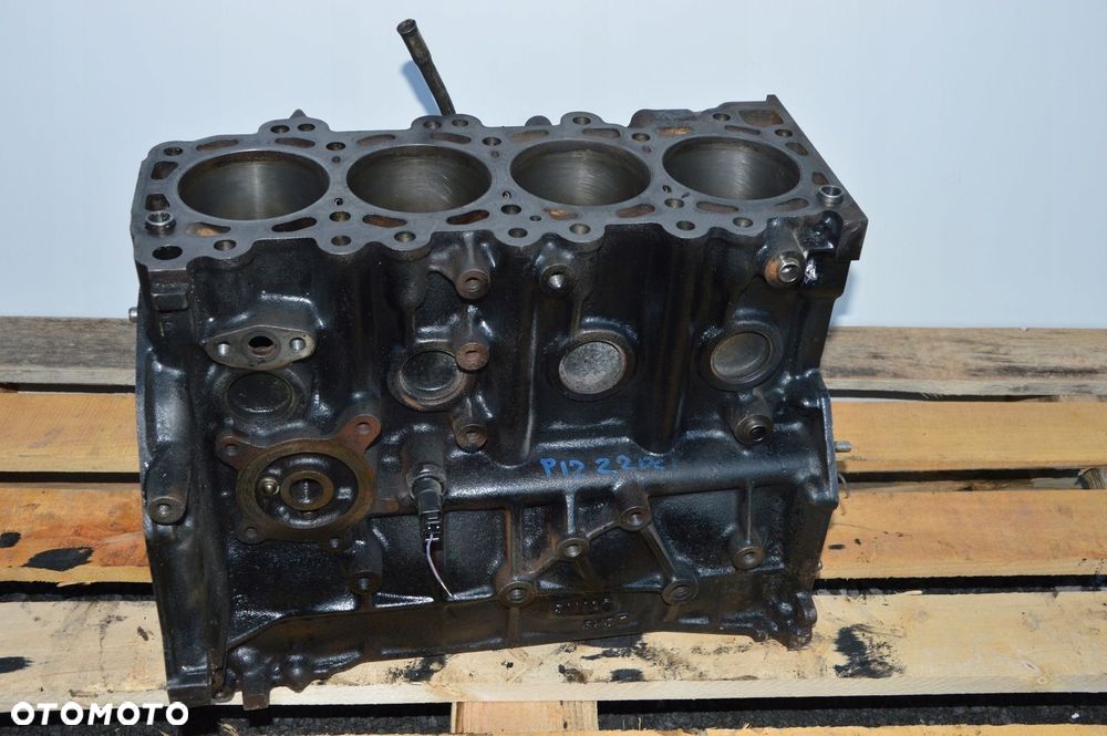 blok silnika tłoki nissan primera p12 x-trail 2.2 dci yd22 ładny - 4