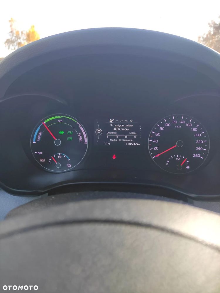 Kia Optima Plug-in Hybrid - 19