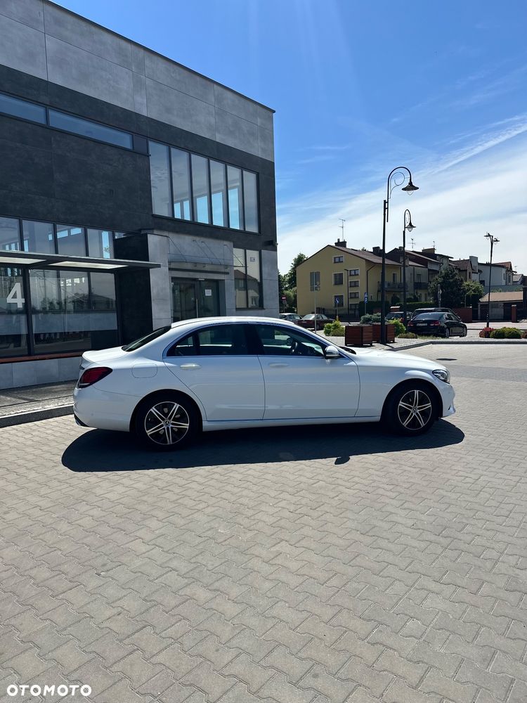 Mercedes-Benz Klasa C 160 9G-TRONIC - 11