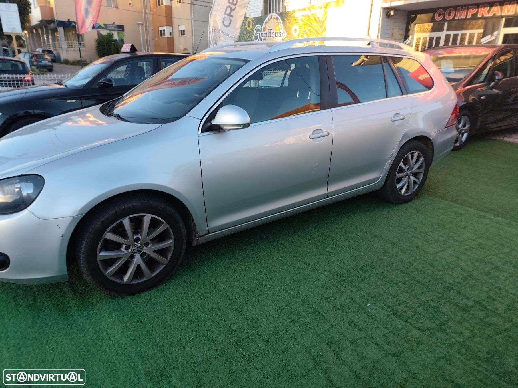 VW Golf Variant 1.6 TDi Confortline - 4