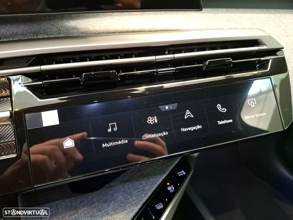Peugeot E-5008 73 kWh Allure - 17