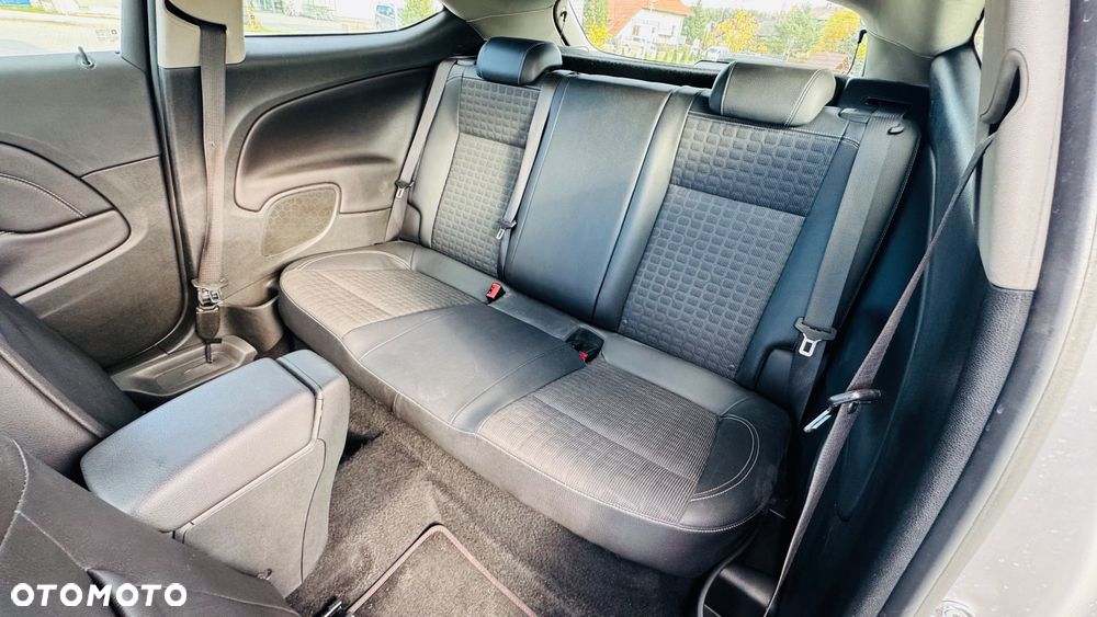 Opel Astra 2.0 CDTI ecoFLEX Start/Stop - 28