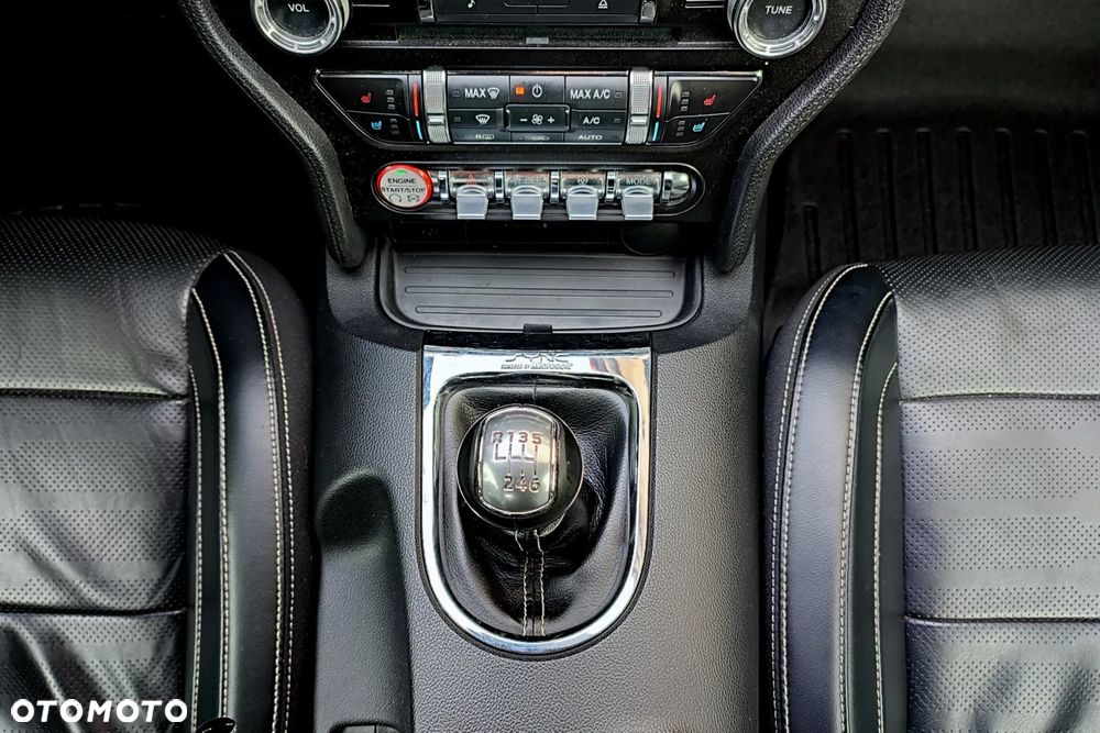 Ford Mustang 2.3 Eco Boost - 26