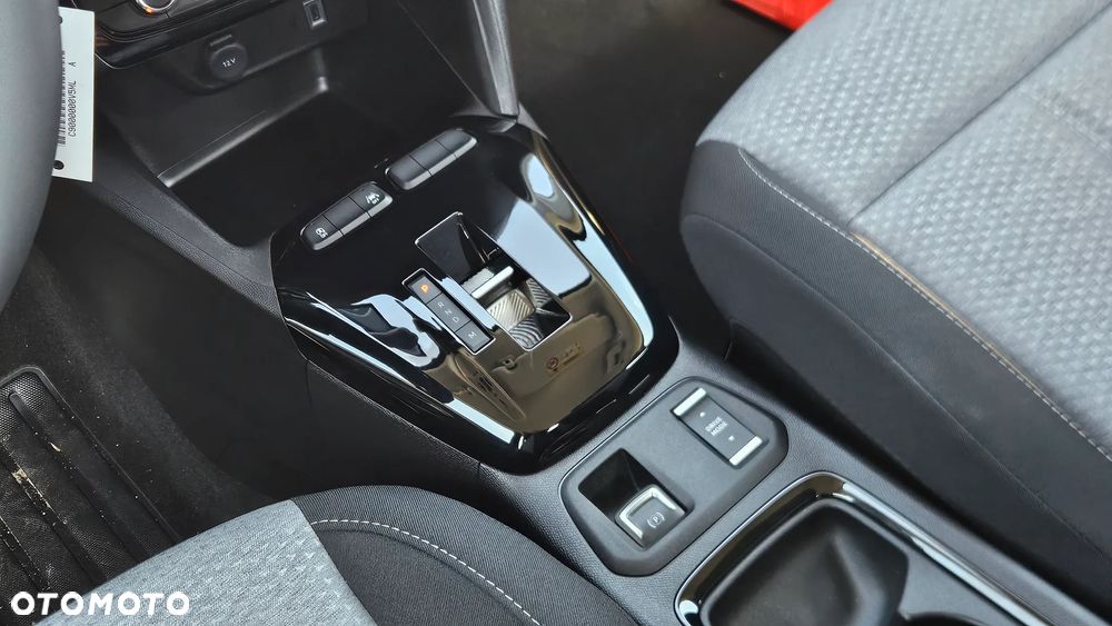 Opel Corsa 1.2 T Edition S&S - 11